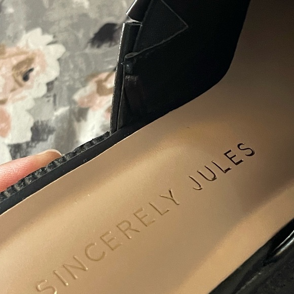 Sincerely Jules - Picture 7 of 9